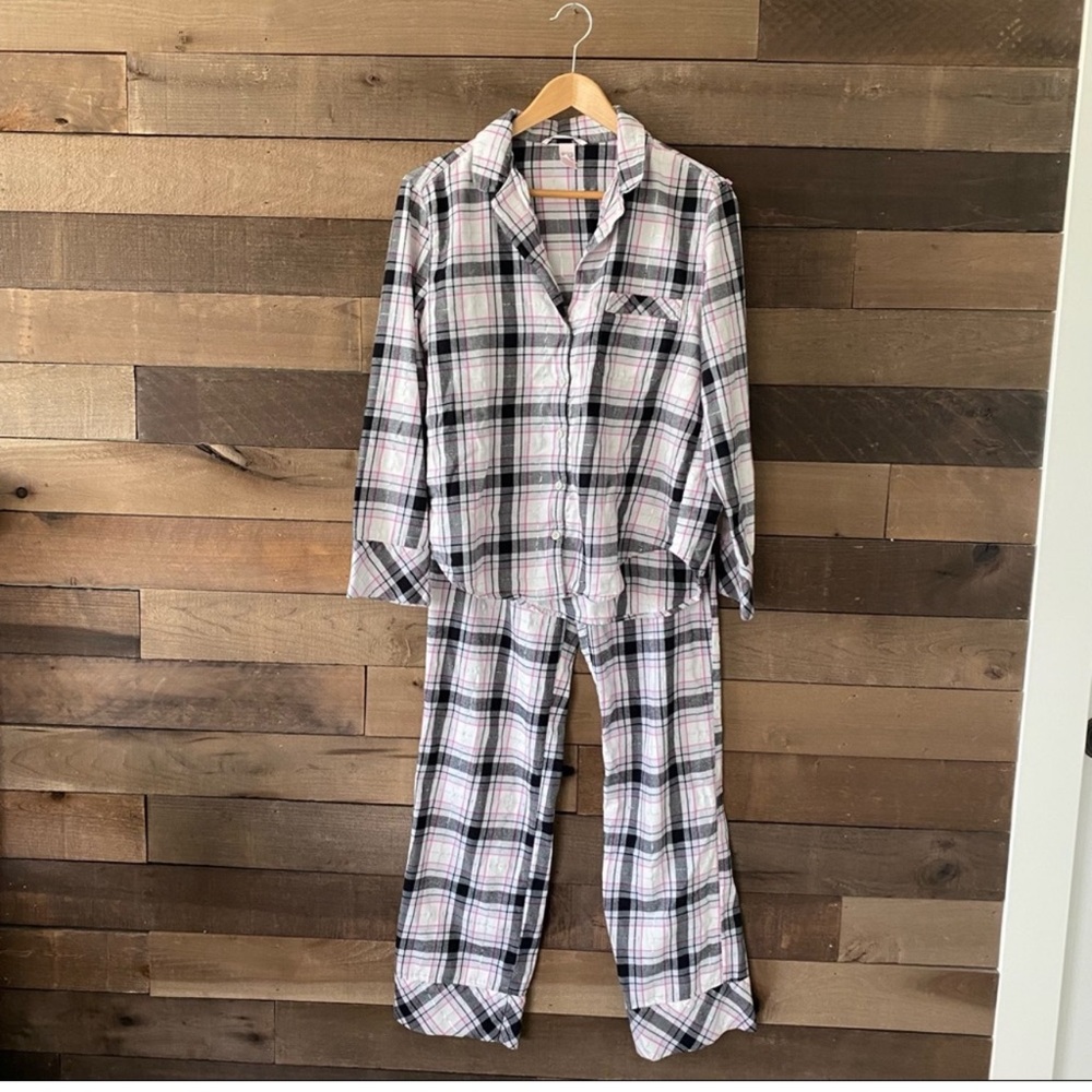 VS | pj set checkered silver detailing lines